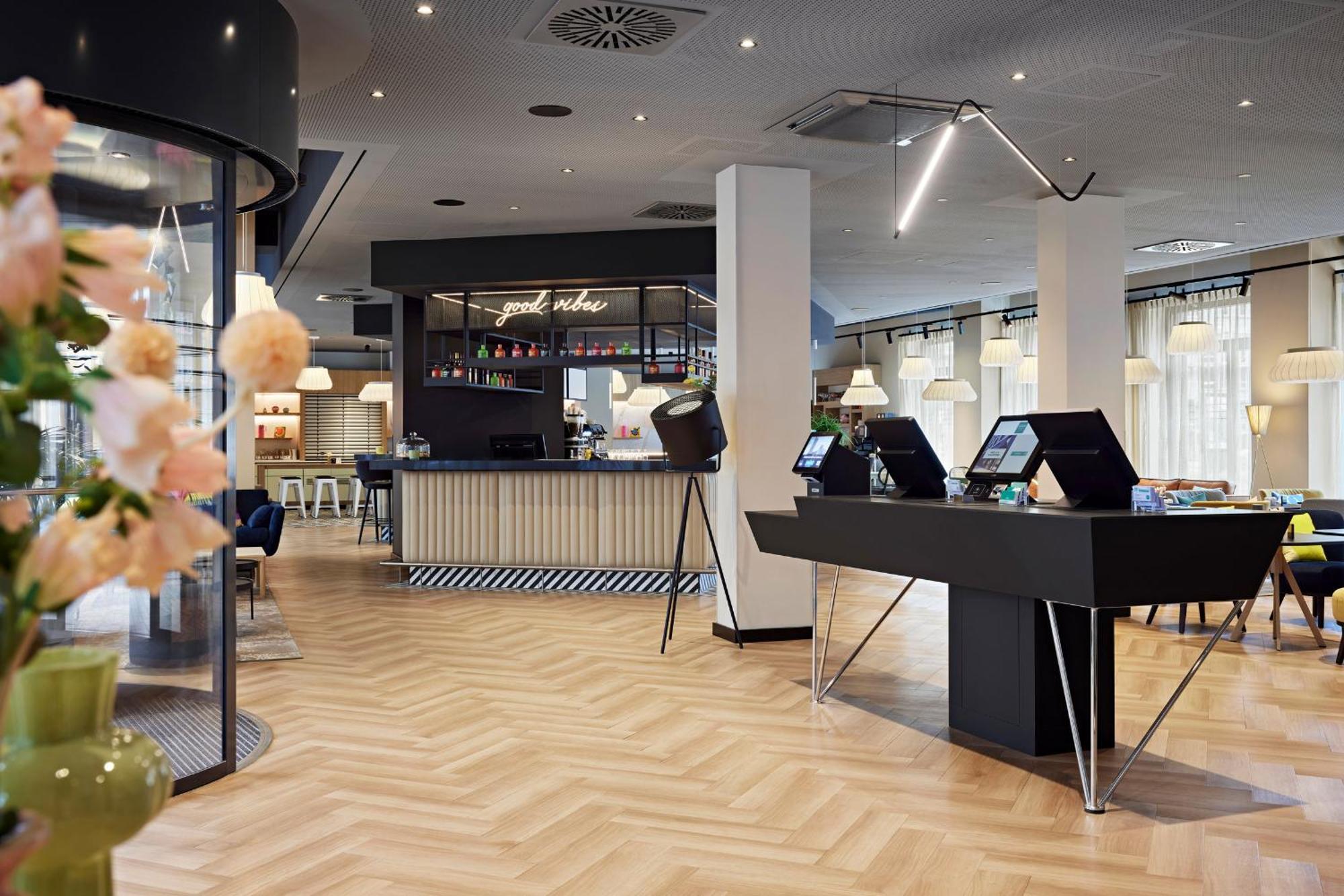 LÉGÈRE EXPRESS Leipzig Hotel Kültér fotó